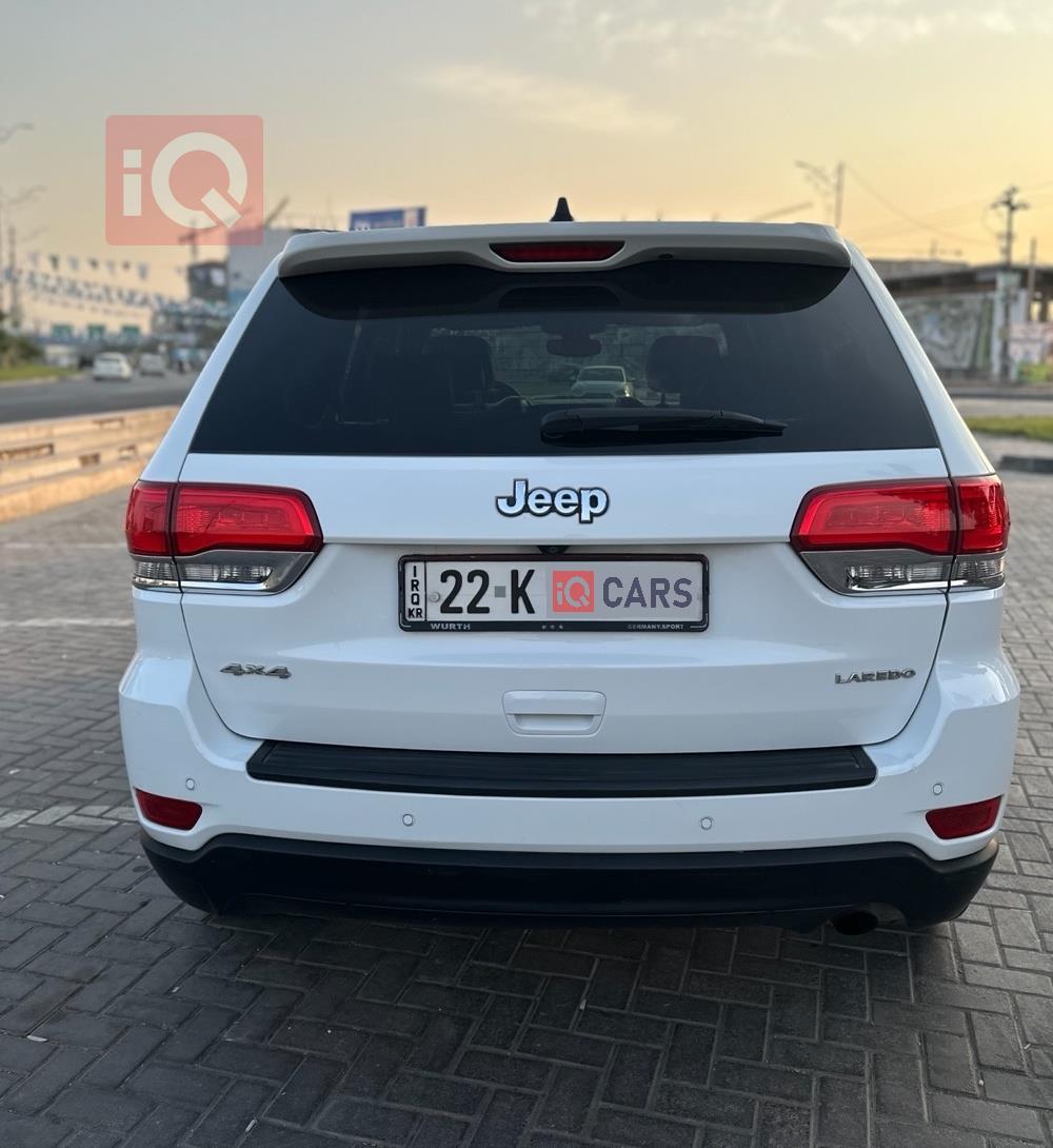 جیپ گراند شیرۆکی